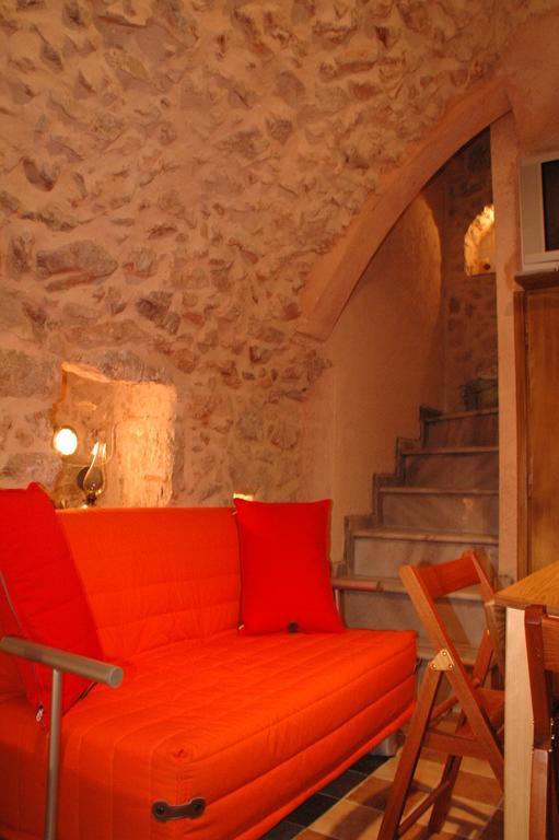 Stoneapartments, Γ Κωσταλοσ Και Σια Οε Avgonima Exterior foto