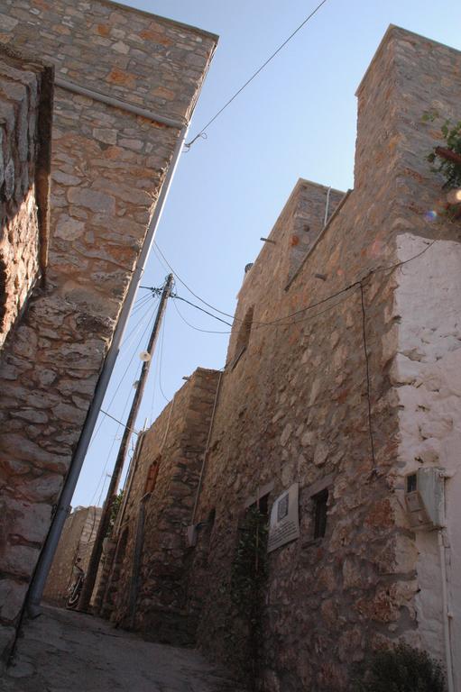 Stoneapartments, Γ Κωσταλοσ Και Σια Οε Avgonima Exterior foto